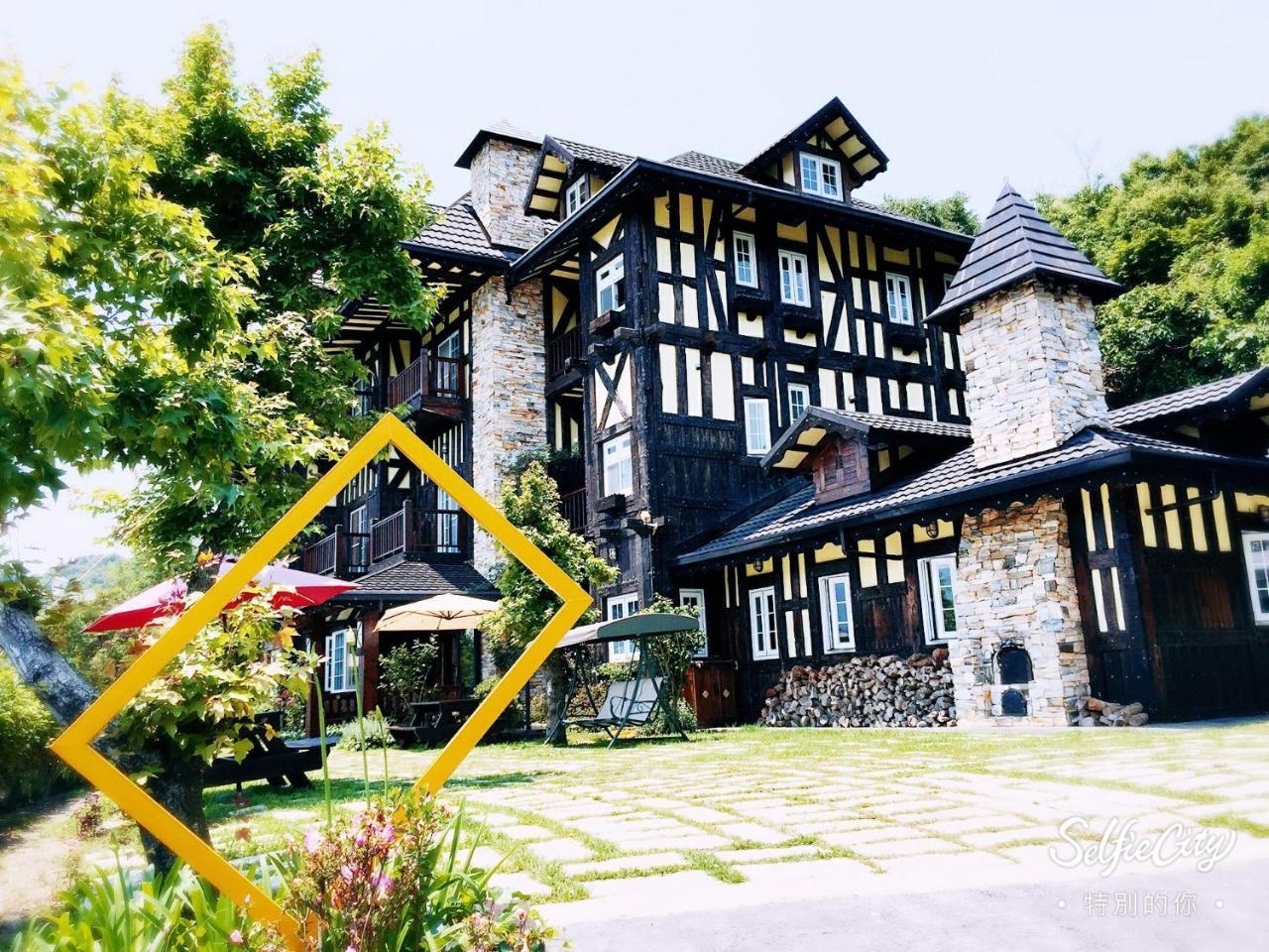 Black Forest Manor Zsenaj Kültér fotó