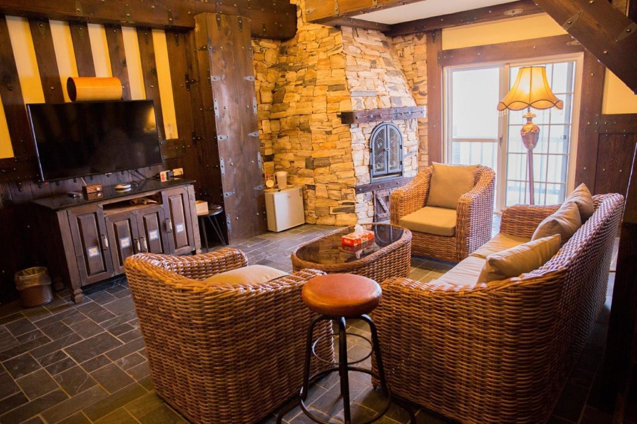Black Forest Manor Zsenaj Kültér fotó