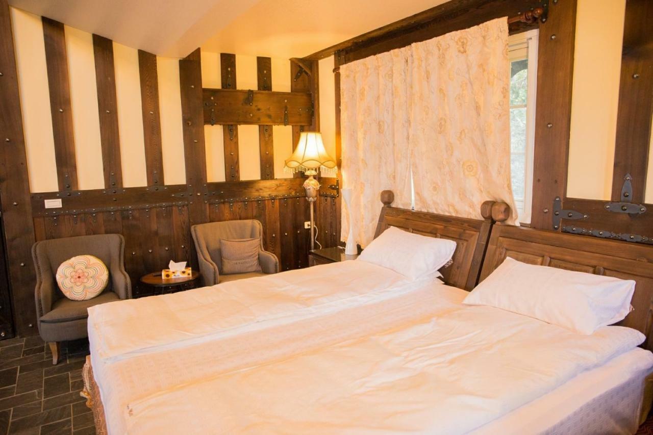 Black Forest Manor Zsenaj Kültér fotó